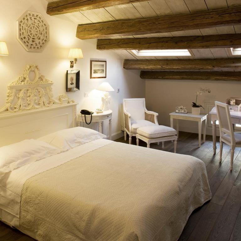 M Club De Luxe B&B Ravenna Szoba fotó