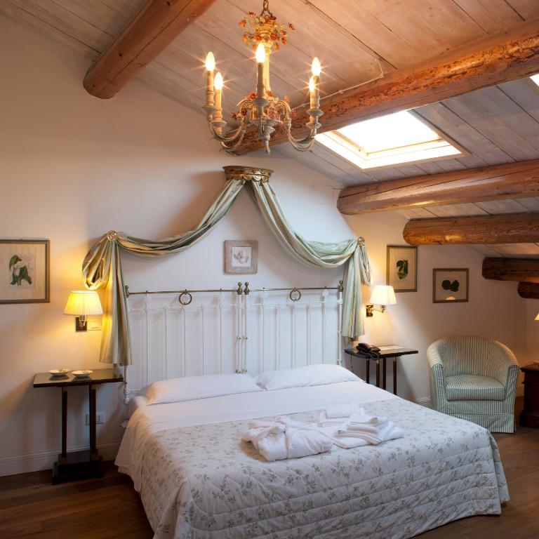 M Club De Luxe B&B Ravenna Szoba fotó